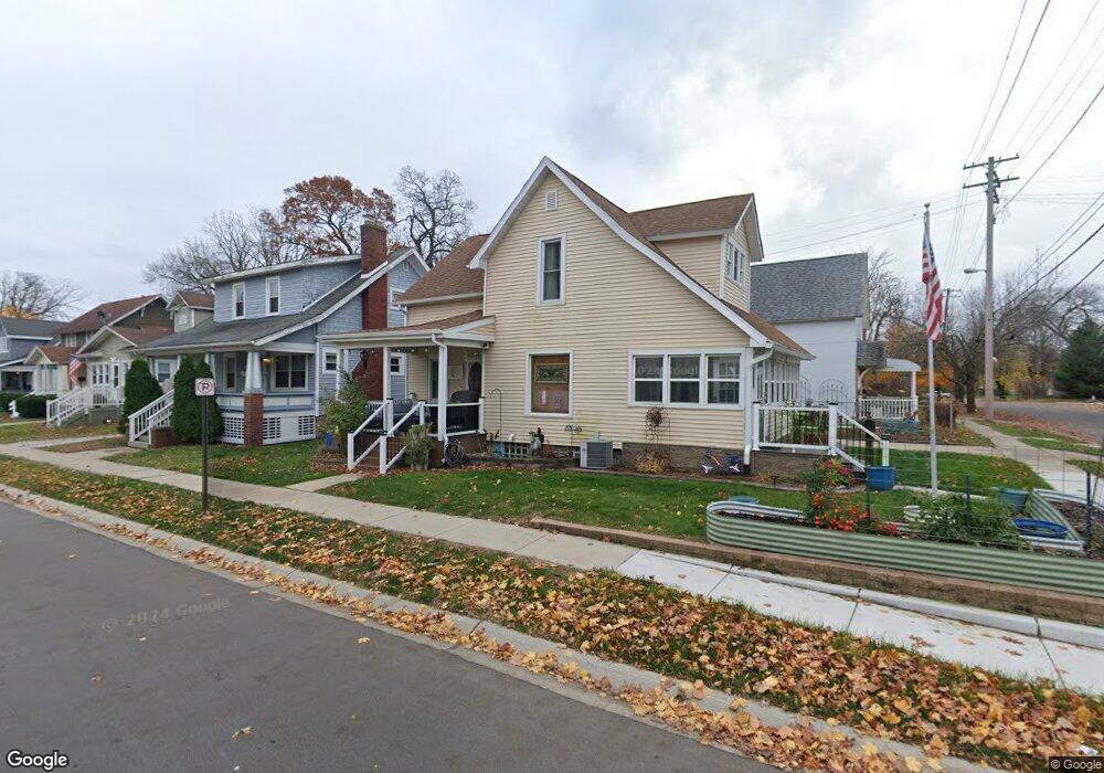 2102 8th St, Port Huron, MI 48060 - photo 1