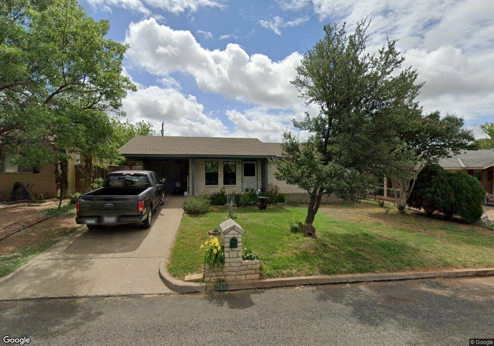 213 Green Meadows Ln, Fredericksburg, TX 78624 - photo 1