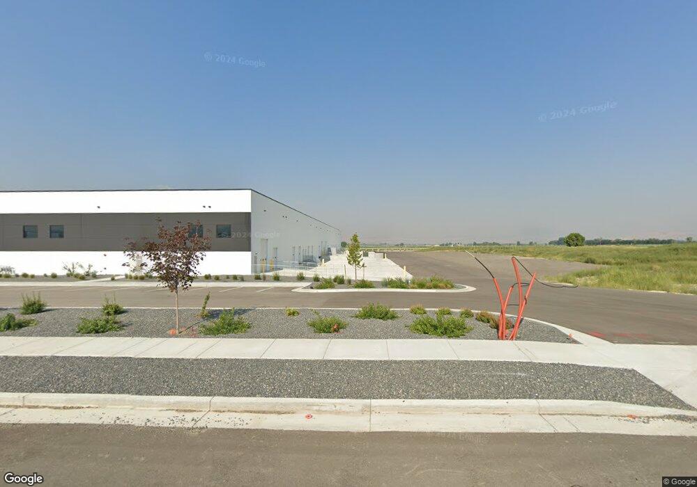 881 S 200 W, Smithfield, UT 84335 - photo 1