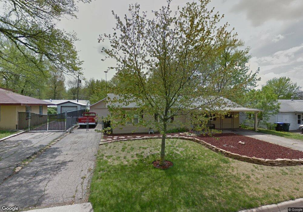 1413 SW Croix St, Topeka, KS 66611 - photo 1