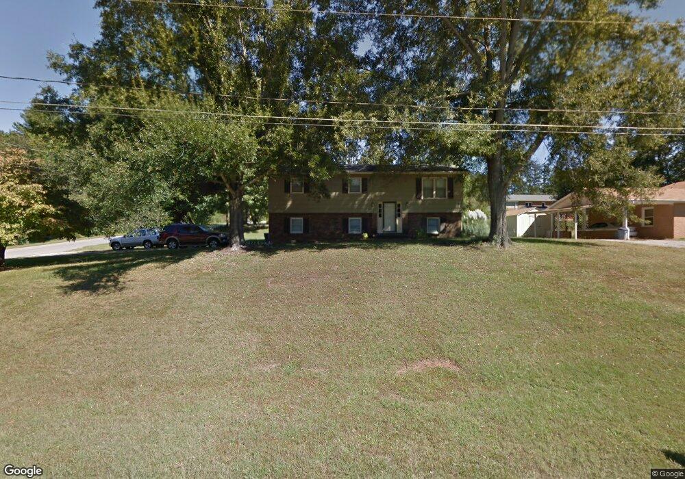 5068 W Piedmont Cir, Conover, NC 28613 - photo 1