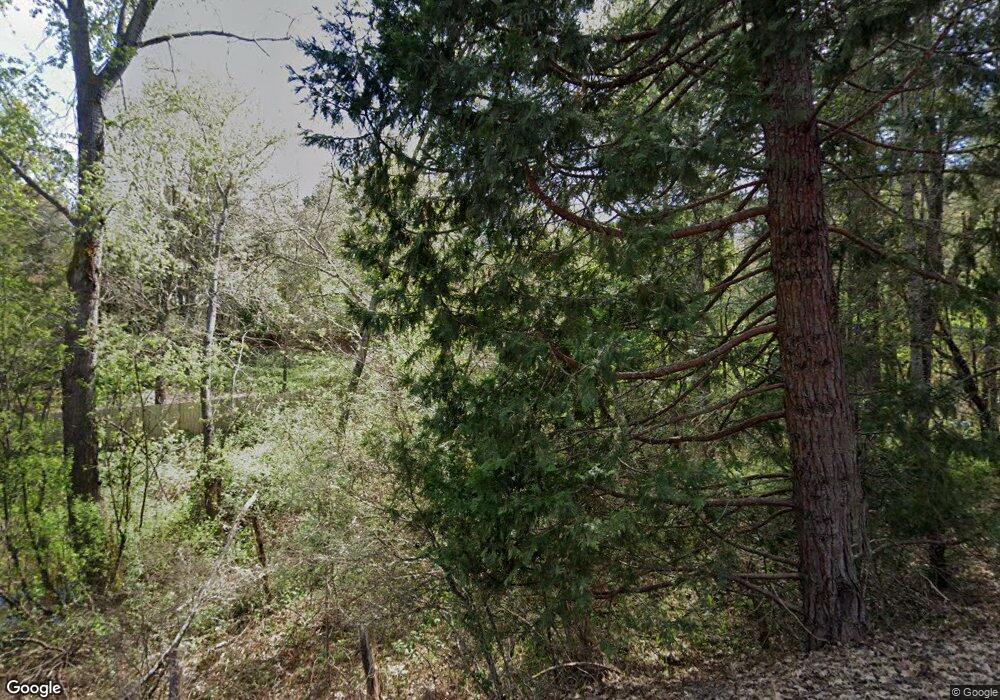 391 Crystal Springs Rd, Grants Pass, OR 97527 - photo 1