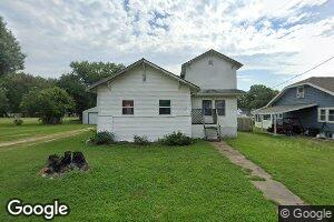 404 N Wooden Ave, Braymer, MO 64624