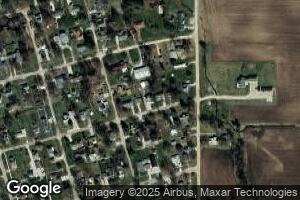 514 Ohio Ave, Windsor, IL 61957