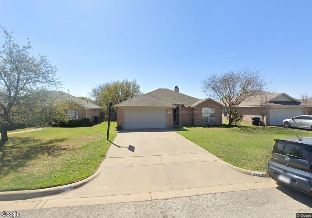 313 Preston Dr, Cleburne, TX 76033 - photo 1