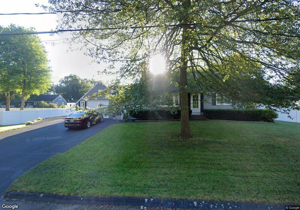 19 Vernon Rd, Enfield, CT 06082 - photo 1