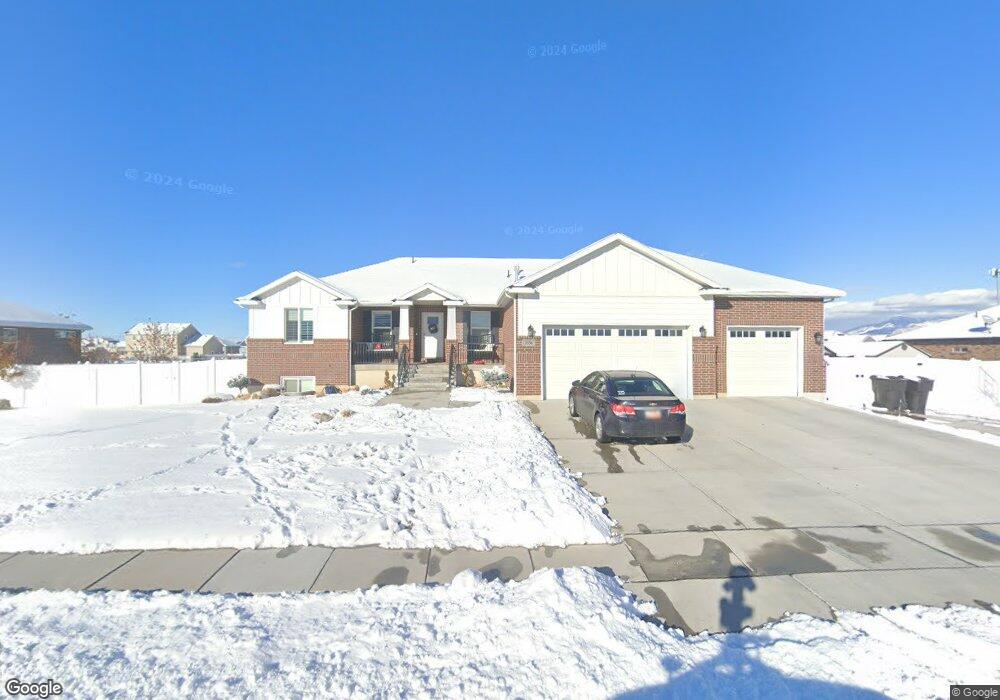 3356 W 1880 N, Clinton, UT 84015 - photo 1