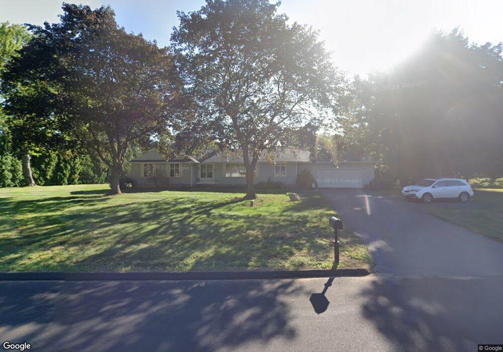 84 Mcculloch Dr, Somers, CT 06071 - photo 1