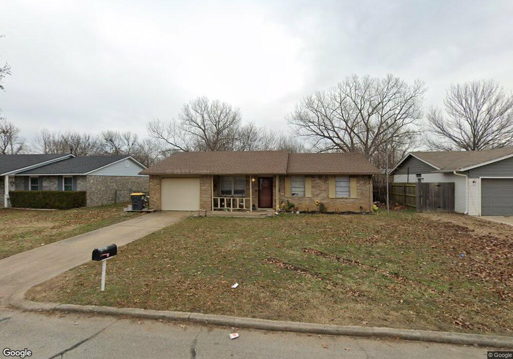 13745 S Glen Place, Glenpool, OK 74033 - photo 1