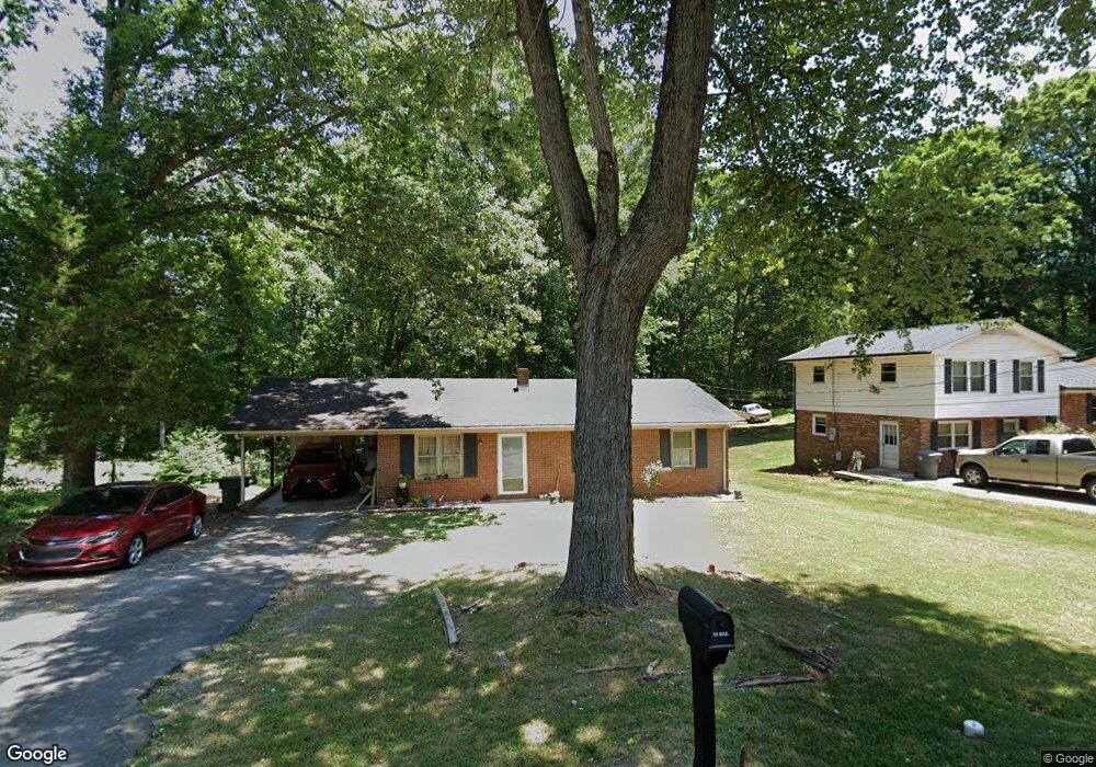 1733 Sunny Ln, Asheboro, NC 27205 - photo 1