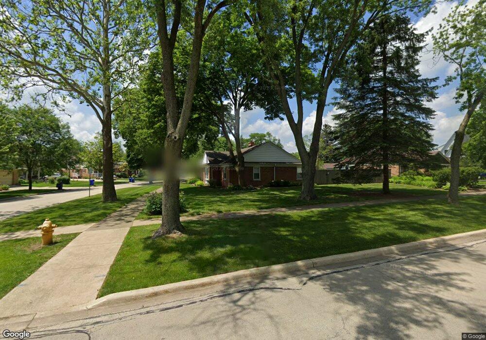 1219 E Liberty Dr, Wheaton, IL 60187 - photo 1