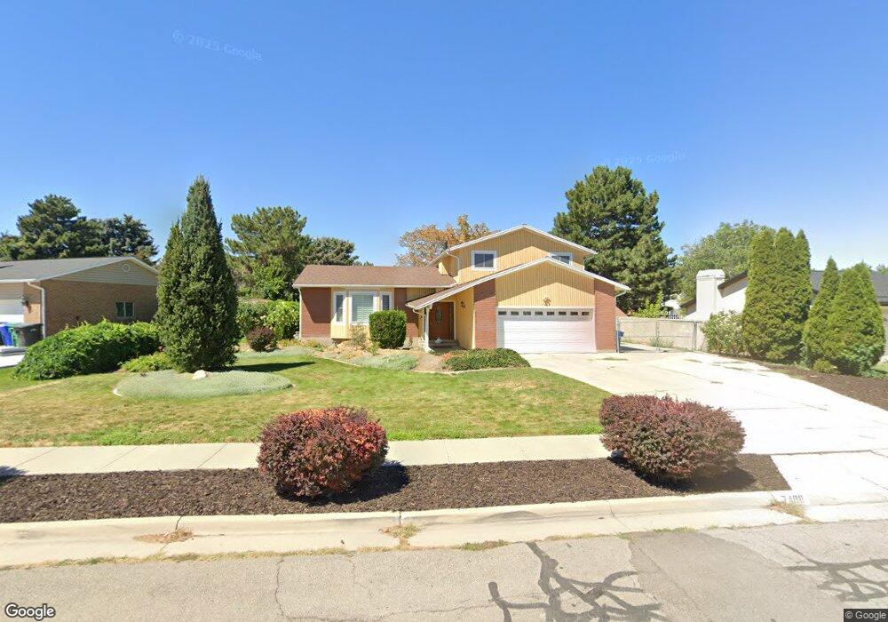 7488 Blackfriar Cir, West Jordan, UT 84084 - photo 1