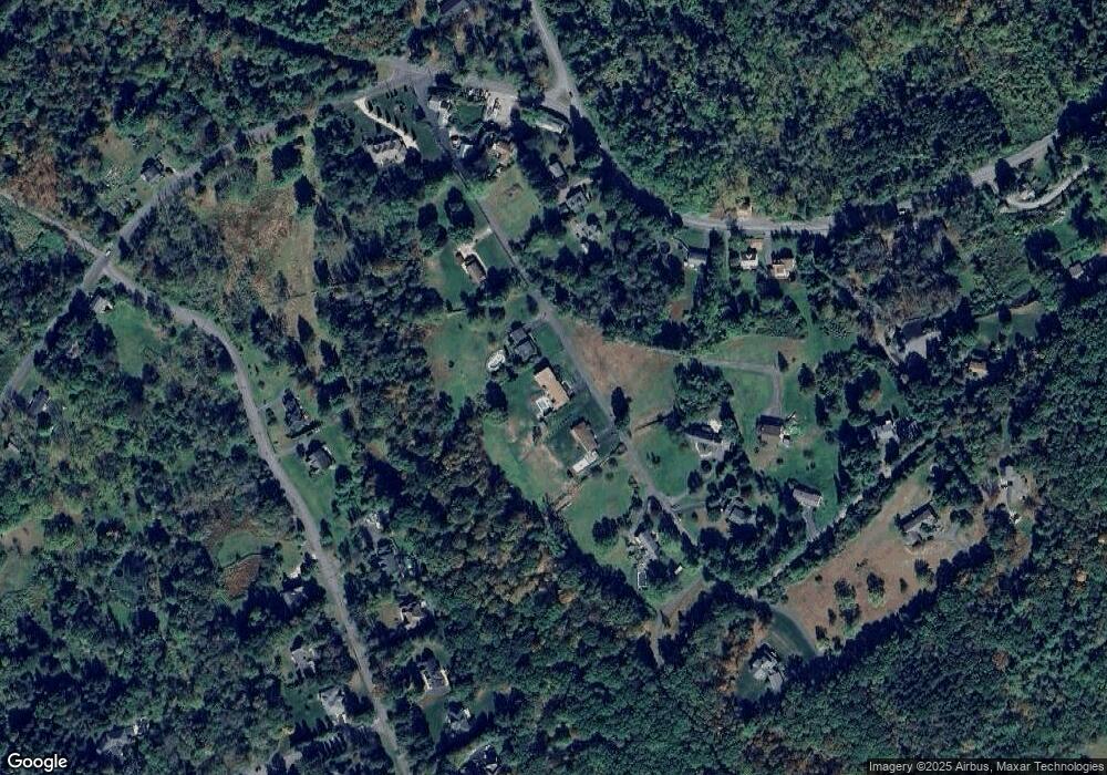 33 Crescent Ledge Dr, Dallas, PA 18612 - photo 1