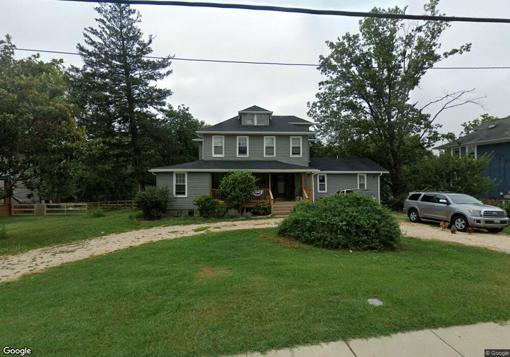 206 Bloomsbury Ave, Catonsville, MD 21228 - photo 1