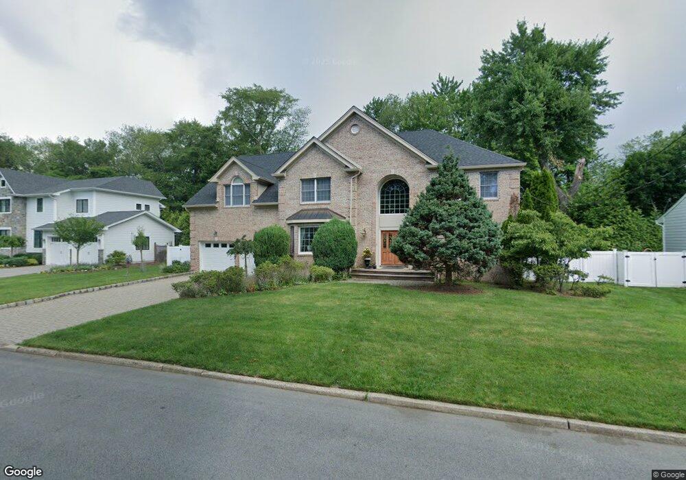 11 Brook Way, Demarest, NJ 07627 - photo 1