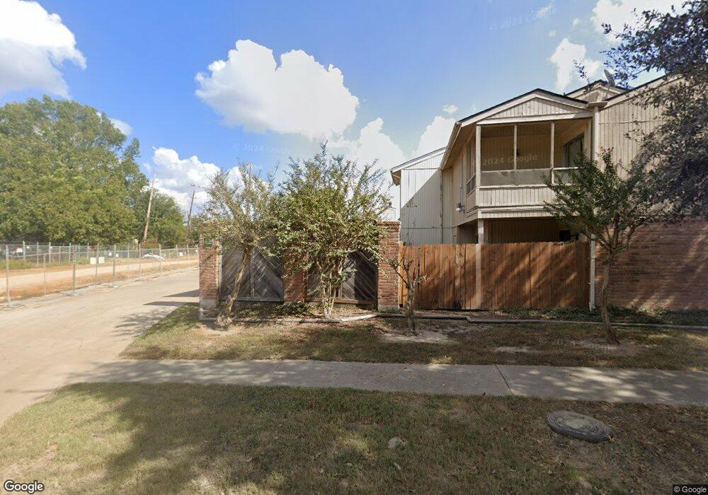 7872 Green Lawn Dr unit 7872, Houston, TX 77088 - photo 1