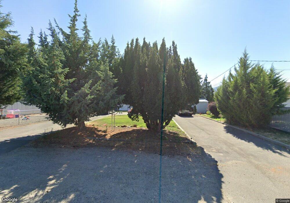 1018 N Devon Ave, East Wenatchee, WA 98802 - photo 1