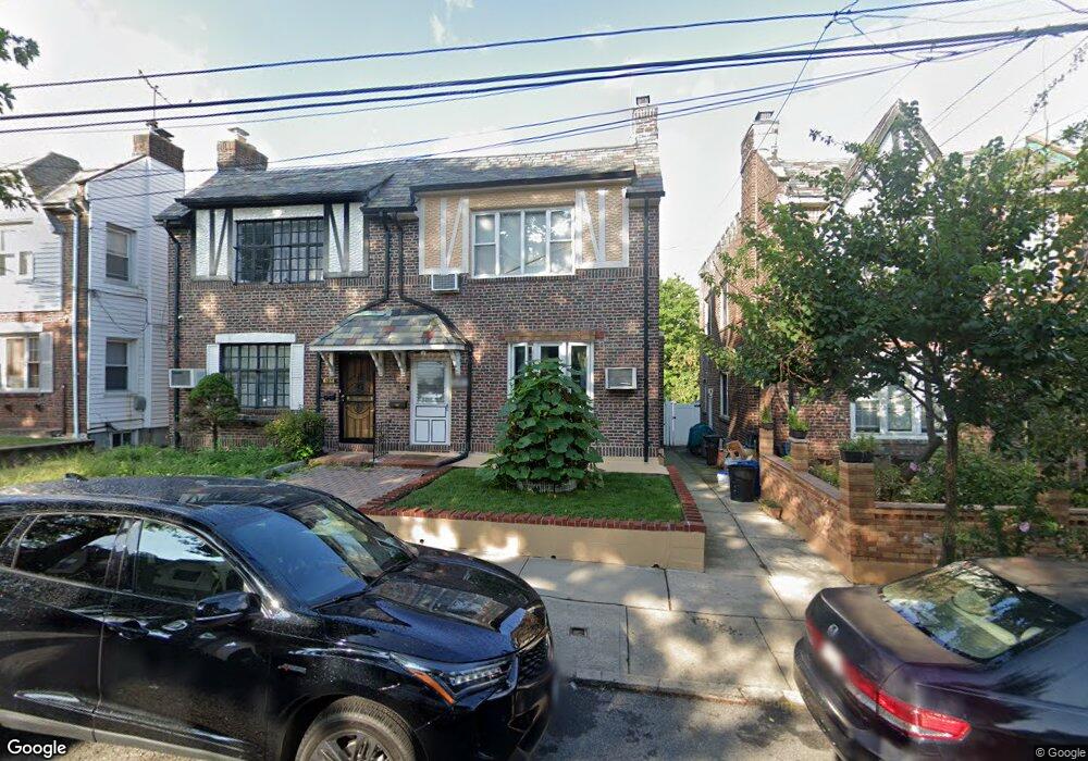 8260 166th St, Jamaica, NY 11432 - photo 1