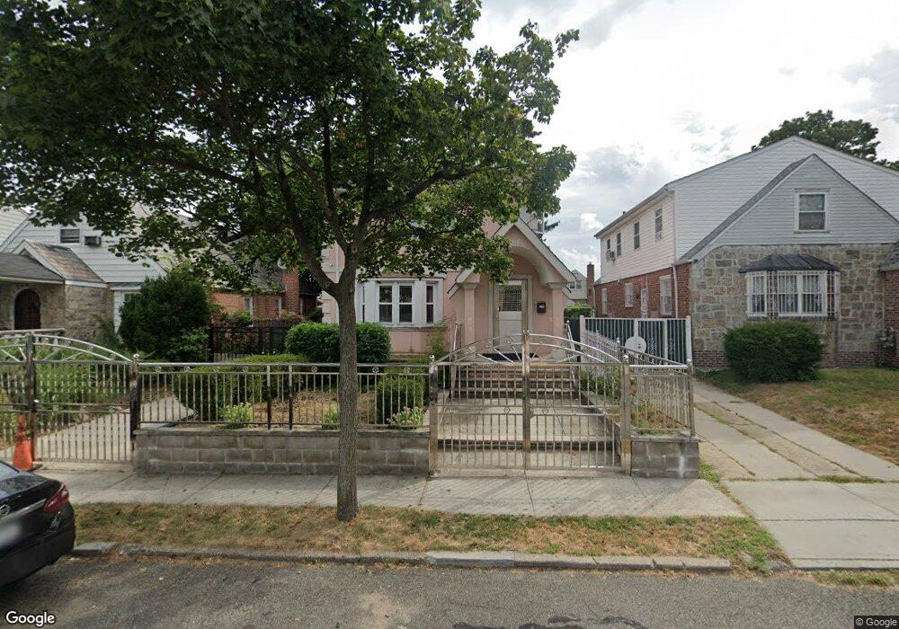 6941 180th St, Fresh Meadows, NY 11365 - photo 1