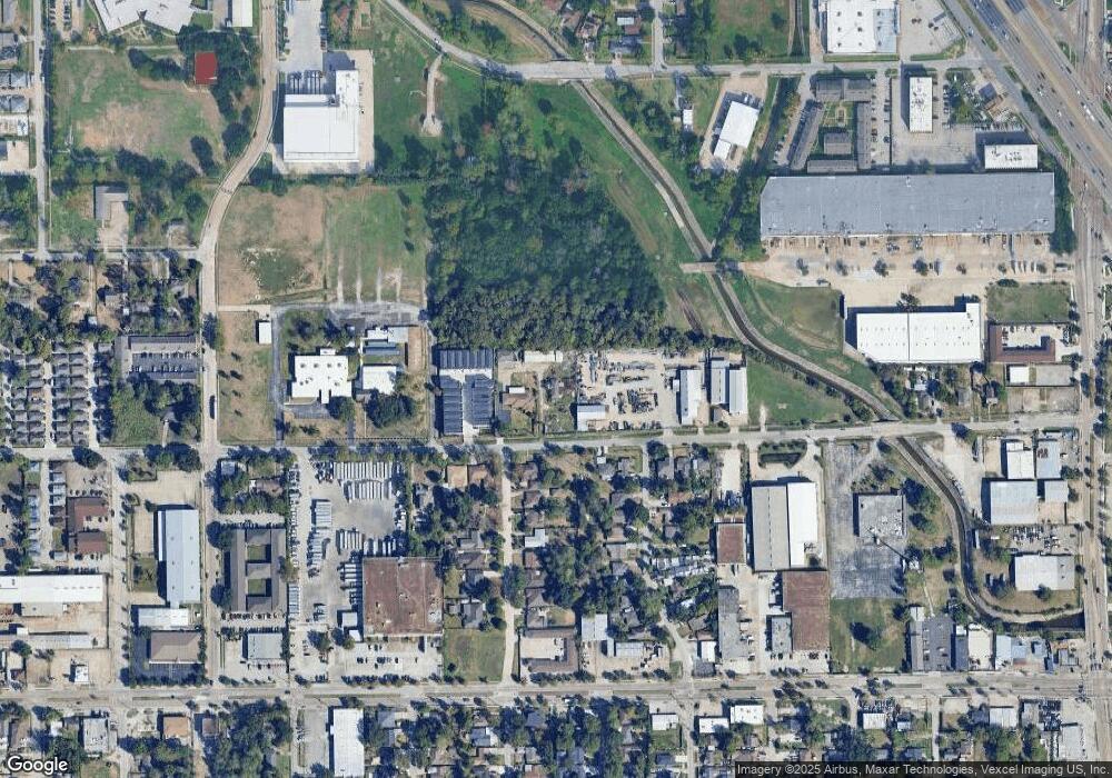 719 E Whitney St, Houston, TX 77022 - photo 1