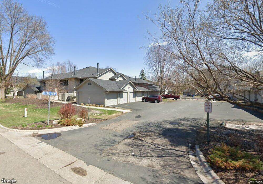 18728 Clear View Ct, Minnetonka, MN 55345 - photo 1