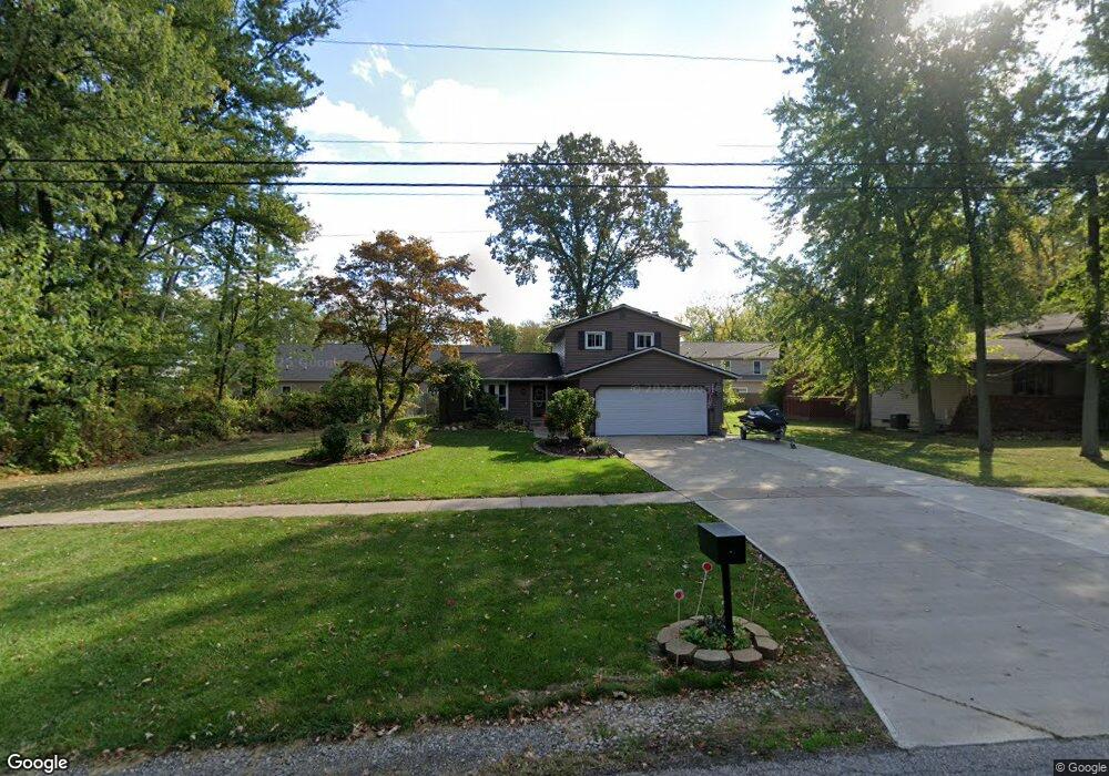 685 Lafayette Blvd, Sheffield Lake, OH 44054 - photo 1