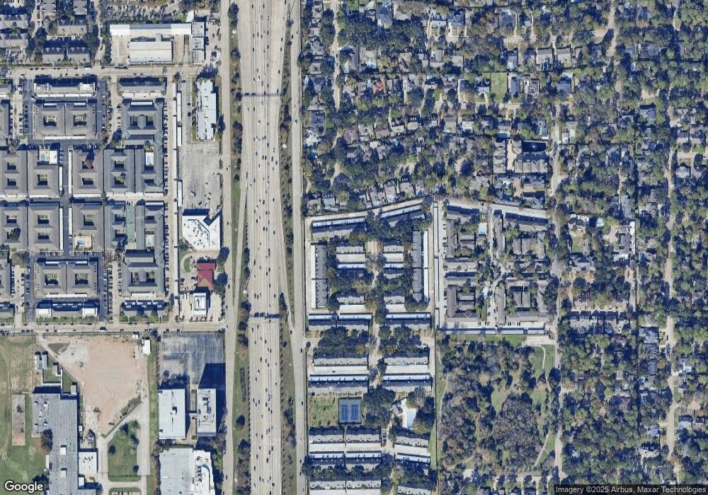 10362 Longmont Dr unit 49/3, Houston, TX 77042 - photo 1