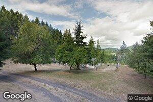 4189 Scotts Valley Rd, Yoncalla, OR 97499
