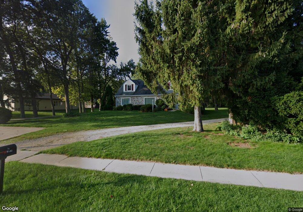 N79W14857 Appleton Ave, Menomonee Falls, WI 53051 - photo 1