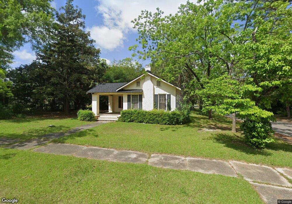 416 N Lee St, Fitzgerald, GA 31750 - photo 1