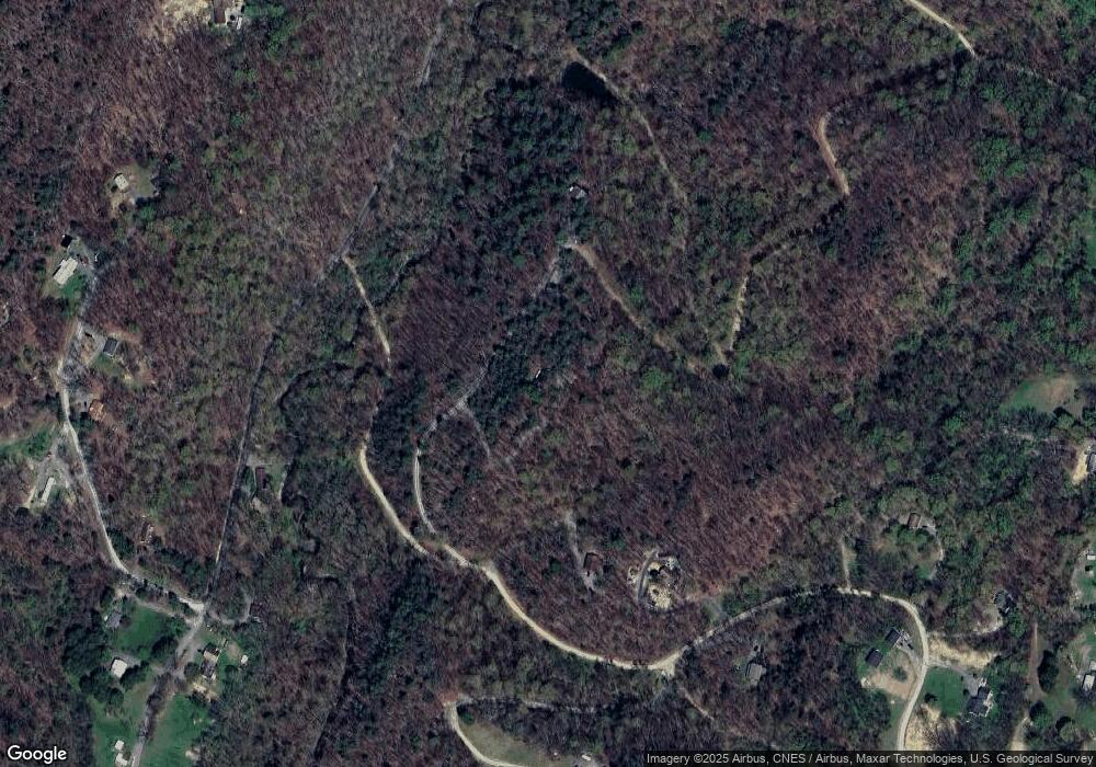 100 Springbrook Dr unit 100, Berkeley Springs, WV 25411 - photo 1