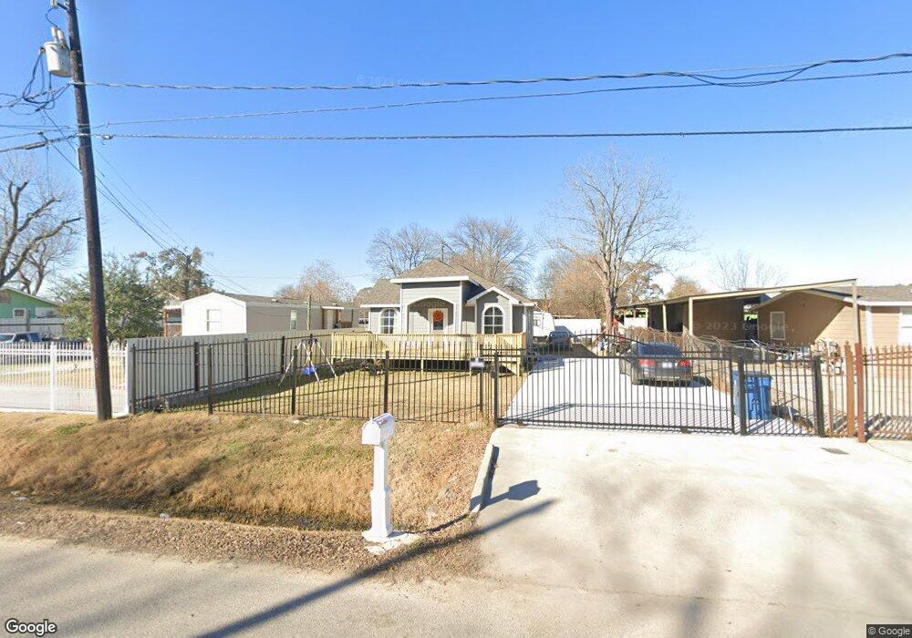 2613 Chamberlain St, Houston, TX 77093 - photo 1