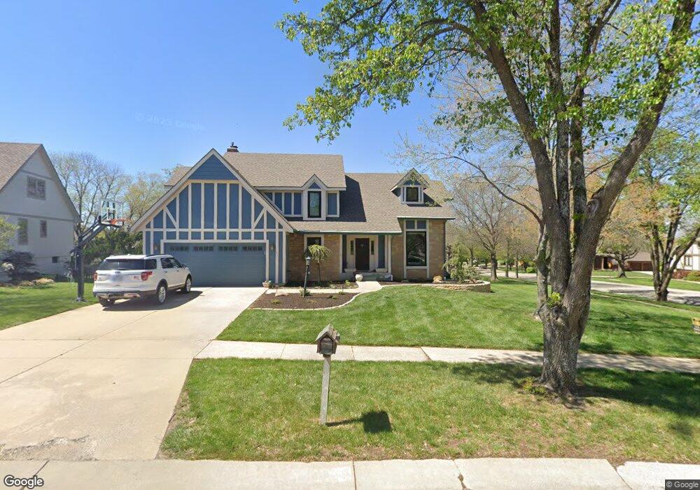 3429 SW Stonybrook Dr, Topeka, KS 66614 - photo 1