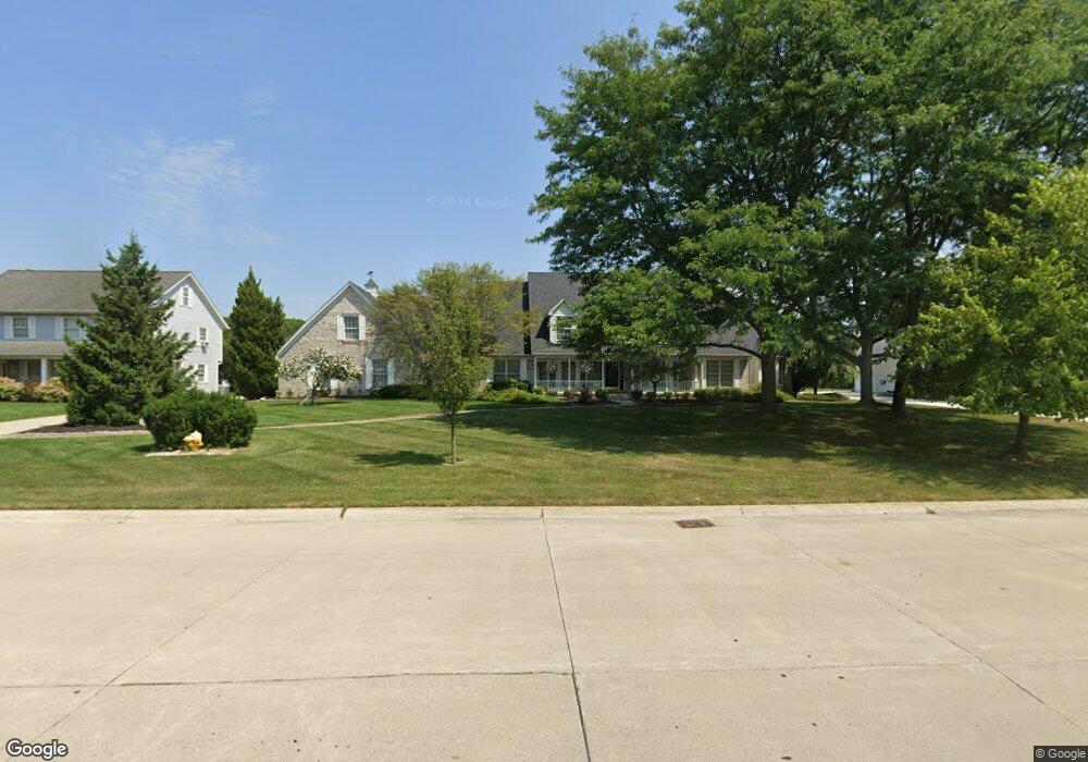 23507 Parke Ln, Grosse Ile, MI 48138 - photo 1