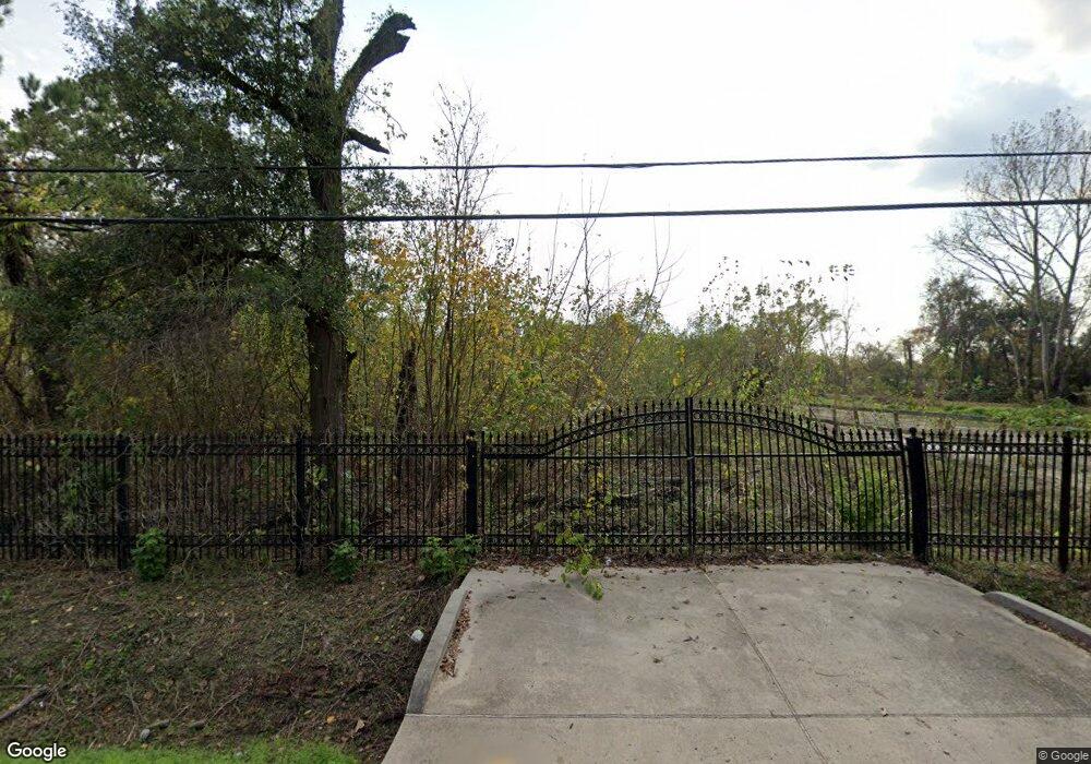 1633 Wilburforce, Houston, TX 77091 - photo 1