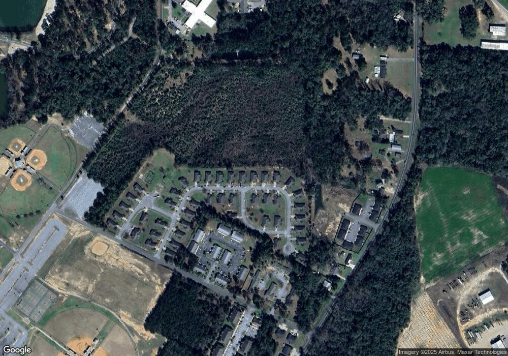 201 Ridgefield Dr, Bainbridge, GA 39819 - photo 1