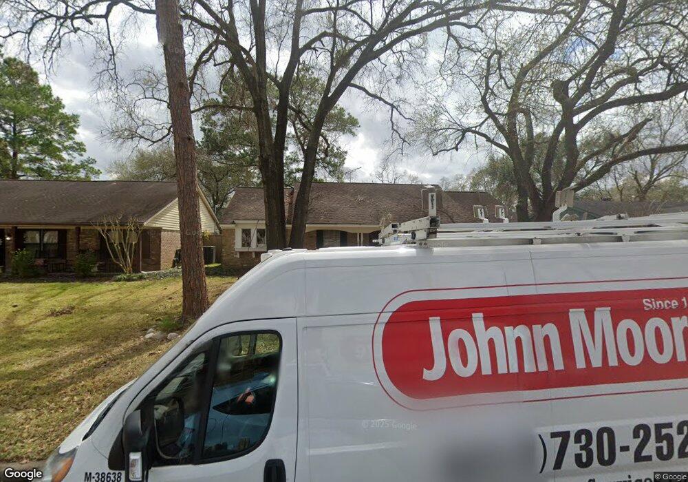 13807 Saint Marys Ln, Houston, TX 77079 - photo 1