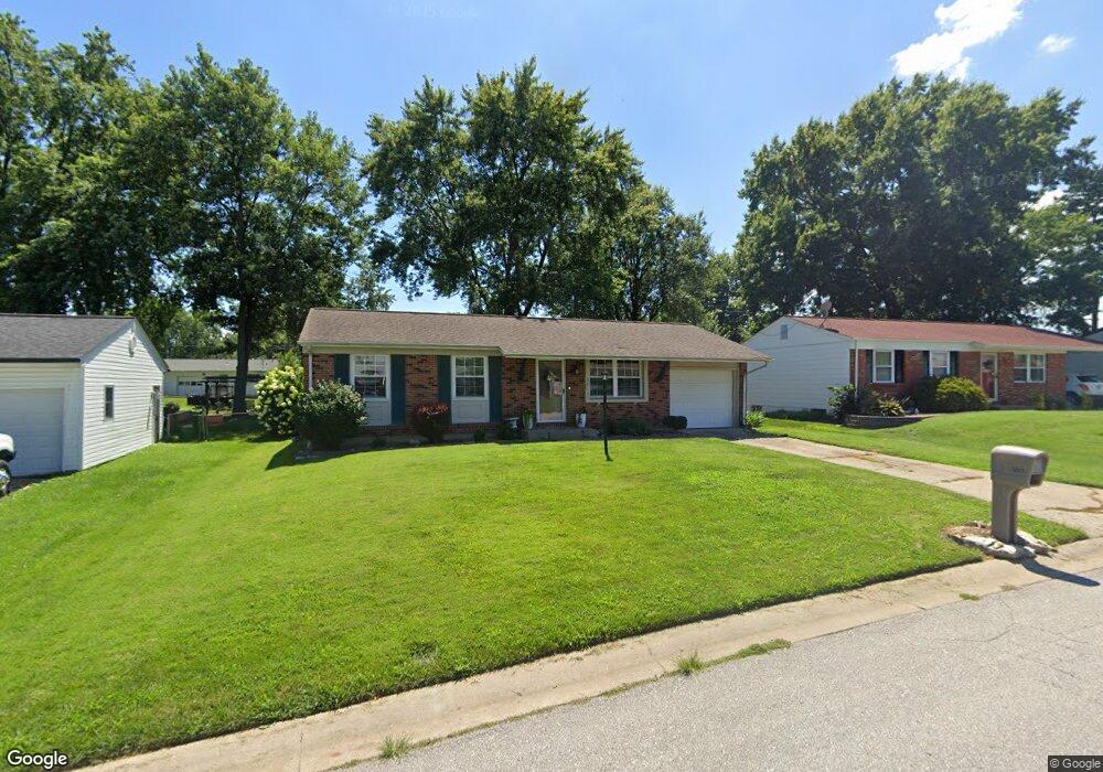 3213 Highgate Ln, Saint Charles, MO 63301 - photo 1