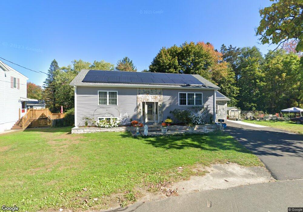 25 Saugus Ave, Oakville, CT 06779 - photo 1