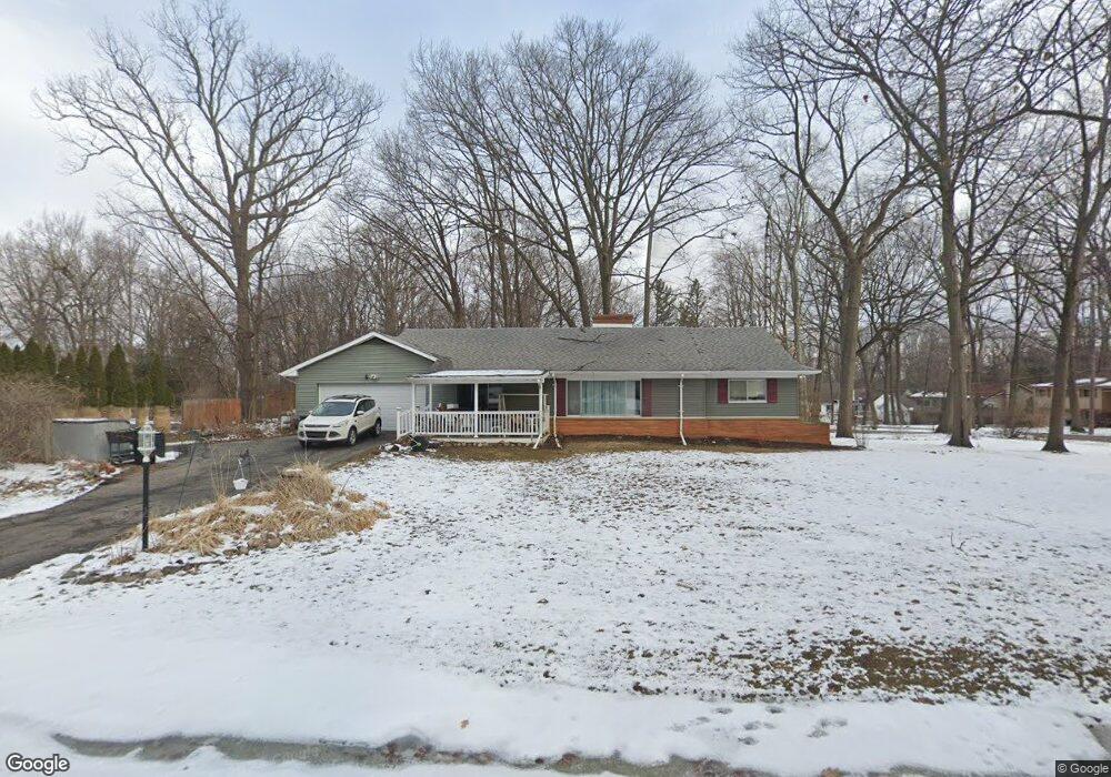 1521 Arrow Ln, Flint, MI 48507 - photo 1