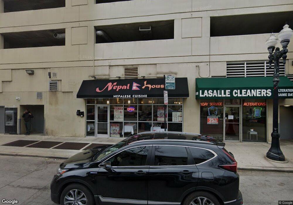 158 W Division St unit 1314, Chicago, IL 60610 - photo 1