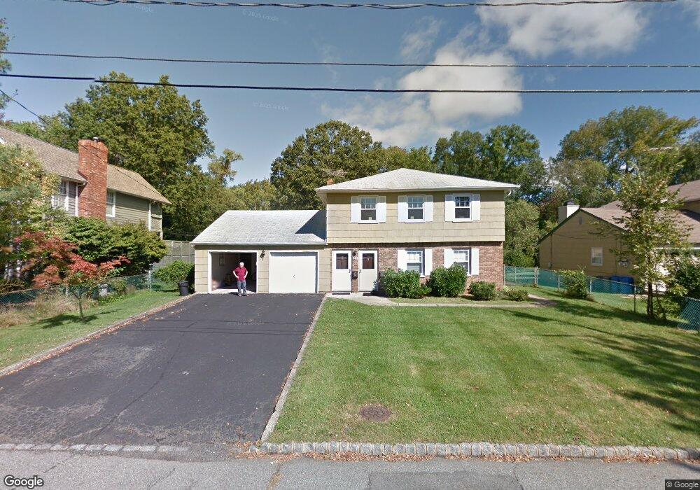 20 1st St, New Providence, NJ 07974 - photo 1