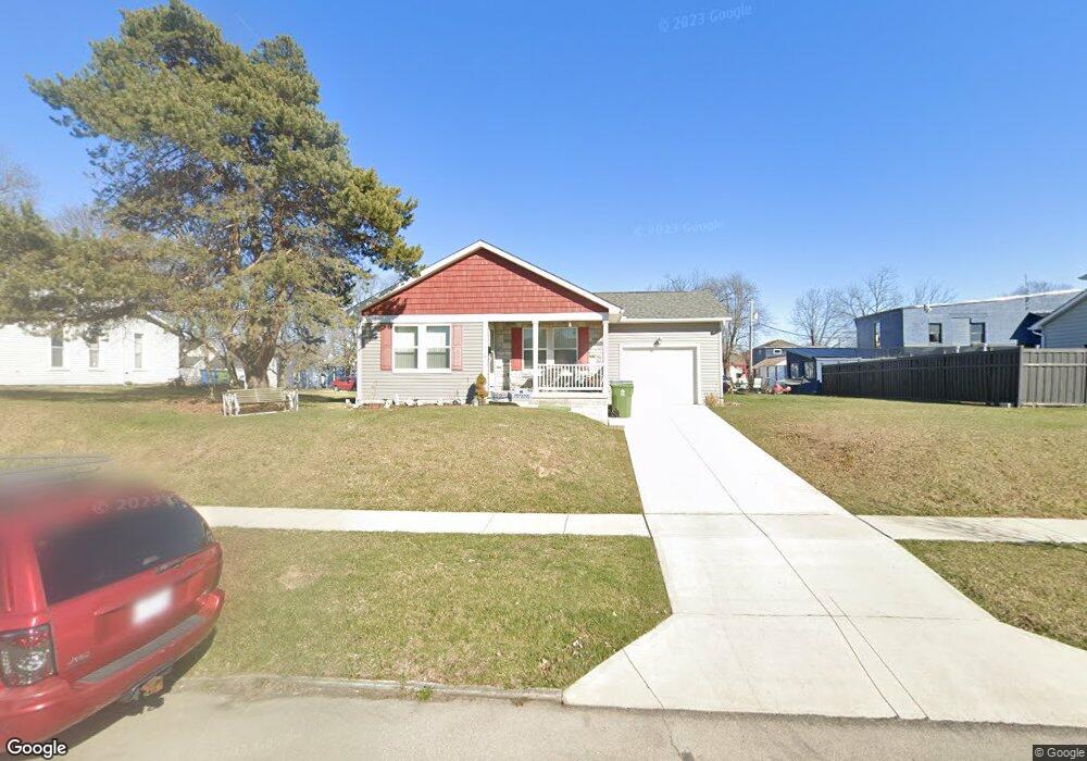 316 S Plum St, Marysville, OH 43040 - photo 1