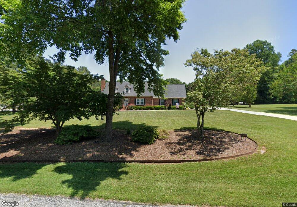 6311 Quate Dr, Greensboro, NC 27406 - photo 1