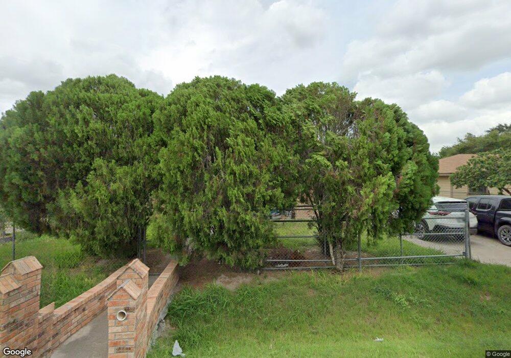 318 N Beto Garcia Dr, Weslaco, TX 78596 - photo 1