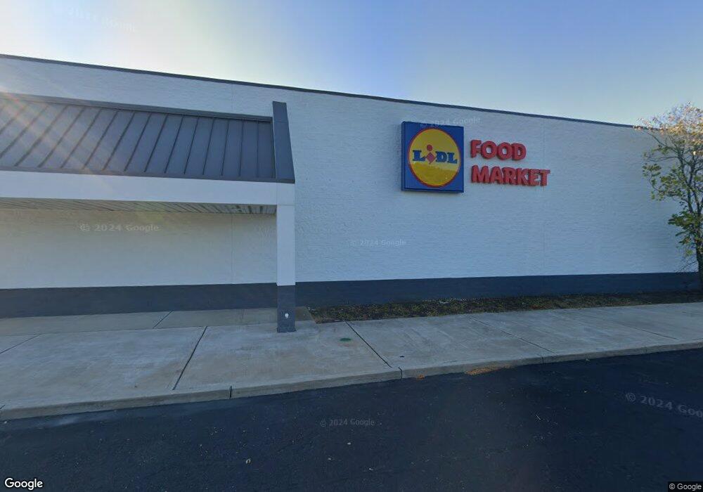 81 Trotters Way unit 91, Freehold, NJ 07728 - photo 1