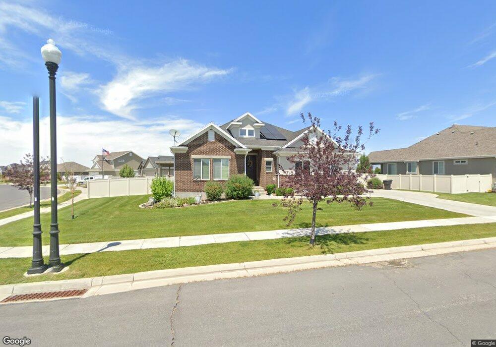 3732 W Hooded Crane Dr, Clearfield, UT 84015 - photo 1