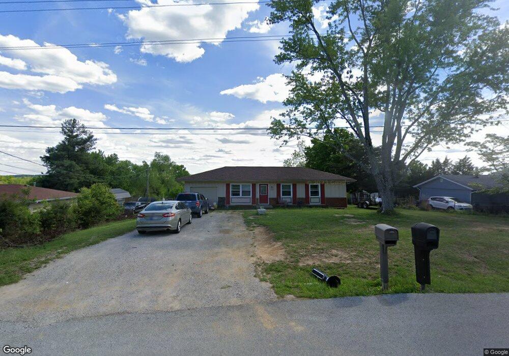 7007 Crabapple Dr, Georgetown, IN 47122 - photo 1