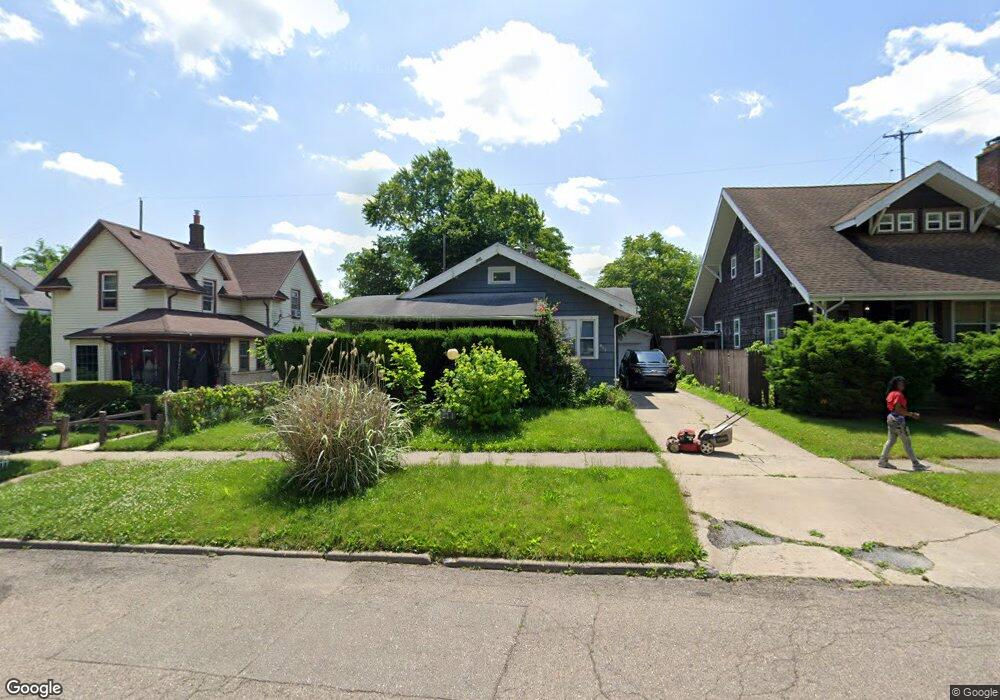 906 Belmont Ave, Flint, MI 48503 - photo 1