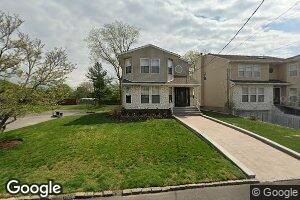 153 Wentworth Ave, Albertson, NY 11507